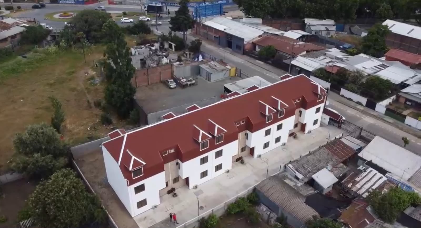 MODERNAS CASAS EN  CONDOMINIO CON EXELENTE CONECTIVIDAD, SECTOR NUEVO HOSPITAL DESDE 4.970 UF.